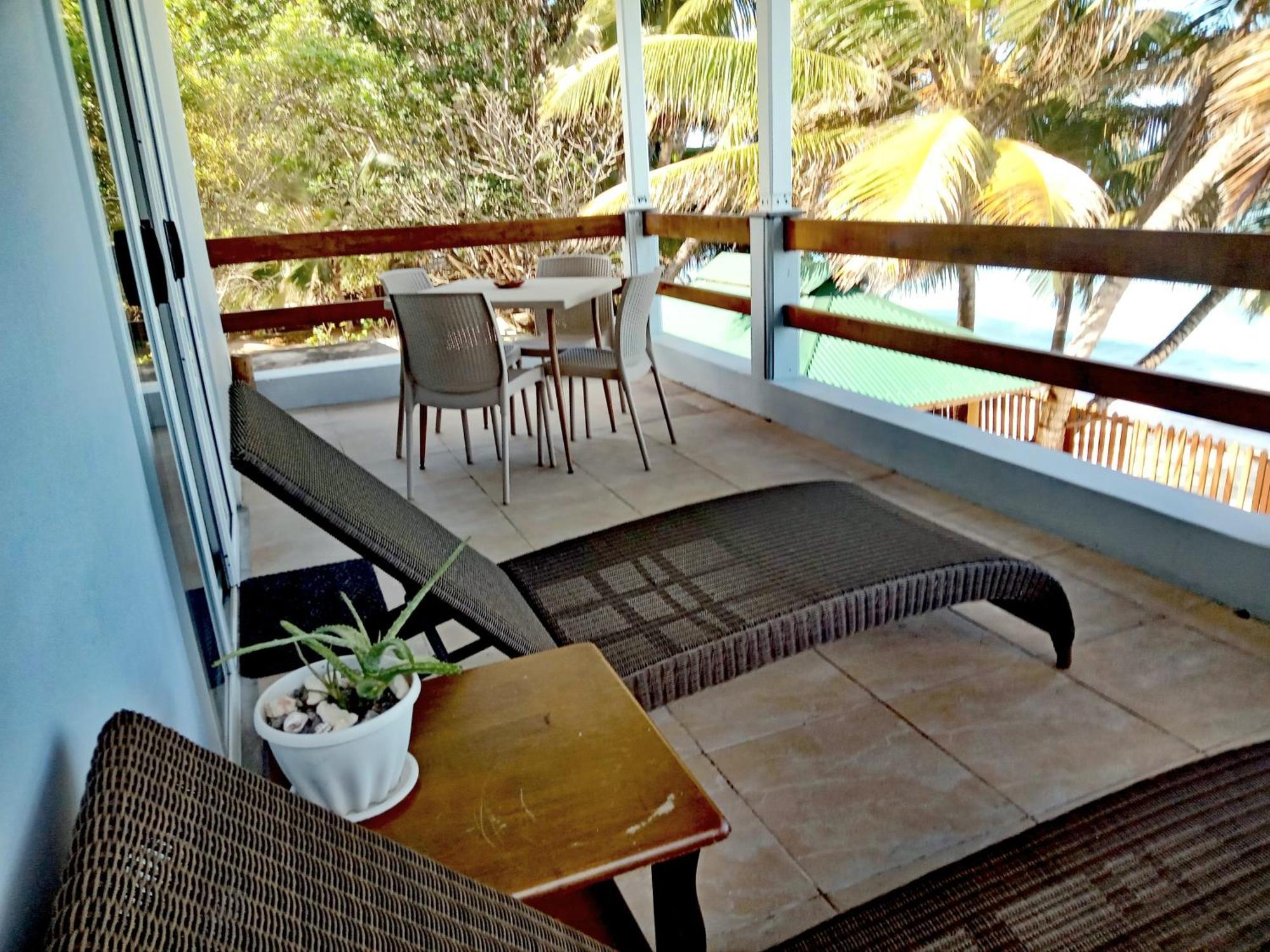 Roz A Mer - Beach Apartment Takamaka Exterior foto
